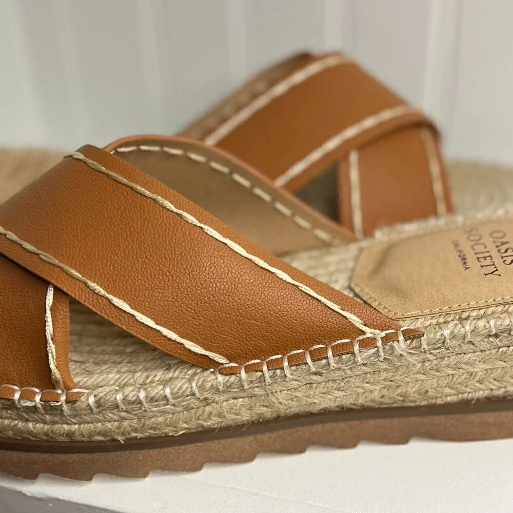 Vici Lucinda Faux Leather Espadrille Platform Sandal in Tan Size 10